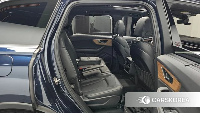 Audi Q7 (4M) 2025 Синий из Кореи, фото 3