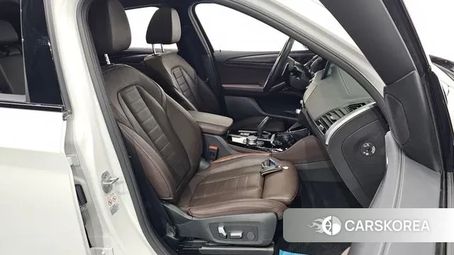 BMW X4 (G02) 2021 Белый из Кореи, фото 3