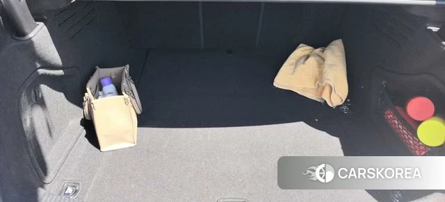 Audi A4L 2024 Белый из Китая, фото 3