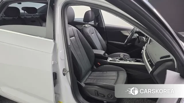 Audi A4 (B9) 2019 Белый из Кореи, фото 3