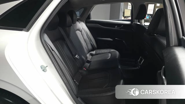 Kia K5 3rd generation 2022 Белый из Кореи, фото 3