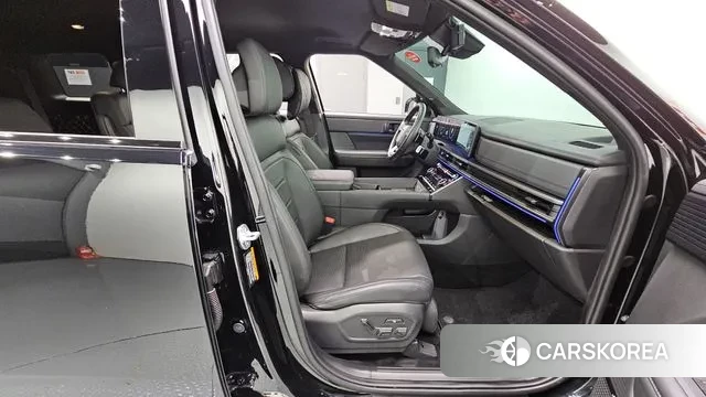 Hyundai Santa Fe (MX5) 2023 Черный из Кореи, фото 3