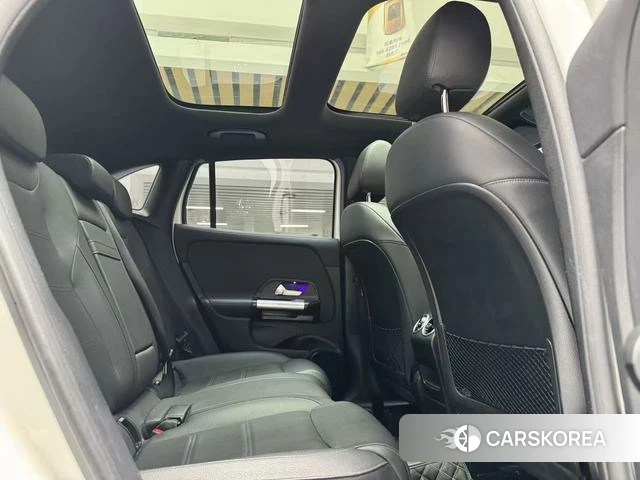 Mercedes-Benz GLA 2022 Белый из Китая, фото 3