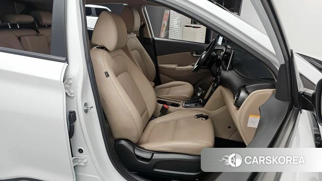 Hyundai Kona Hybrid 2019 Белый из Кореи, фото 3