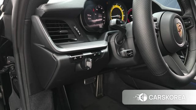 Porsche 911(992) 2021 Черный из Кореи, фото 3