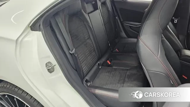 Mercedes-Benz CLA-Class C117 2018 Белый из Кореи, фото 3