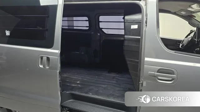 Hyundai The New Grand Starex 2019 Серебряный из Кореи, фото 3