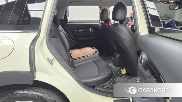 Mini Cooper Clubman 2022 Белый из Кореи, фото 3