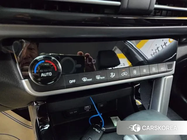 Kia The New Seltos 2022 Серебристо-серый из Кореи, фото 3