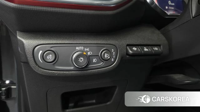 Chevrolet (GM Daewoo) Trailblazer 2022 Черный из Кореи, фото 3