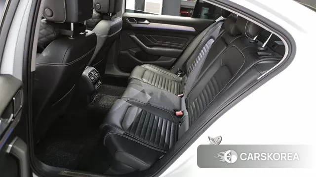 Volkswagen Passat GT (B8) 2021 Белый из Кореи, фото 3