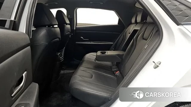 Hyundai The New Avante Hybrid (CN7) 2023 Белый из Кореи, фото 3