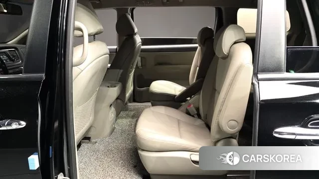 Kia The New Carnival 2019 Черный из Кореи, фото 3