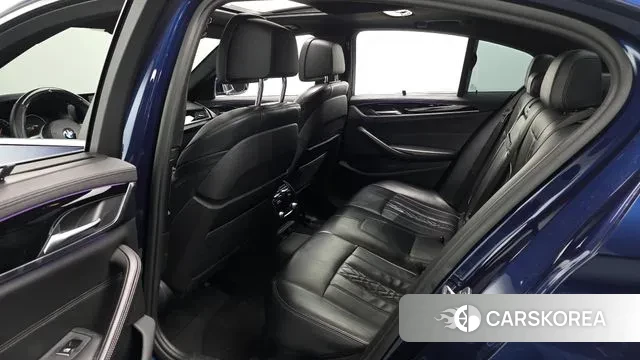 BMW 5 Series (G30) 2019 Синий из Кореи, фото 3