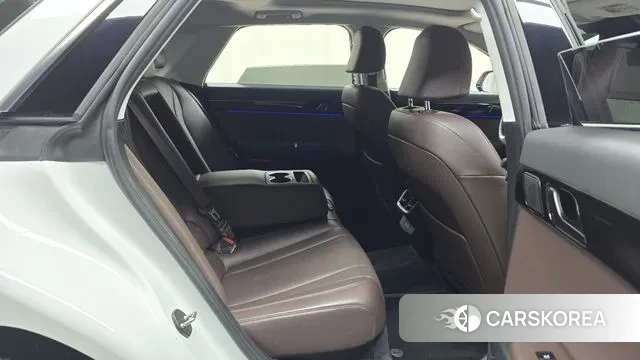 Hyundai Grandeur (GN7) 2023 Белый из Кореи, фото 3