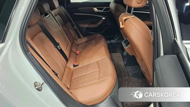 Audi A6 (C8) 2020 Белый из Кореи, фото 3