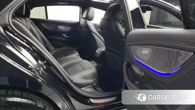 Mercedes-Benz AMG GT 2025 Черный из Кореи, фото 3