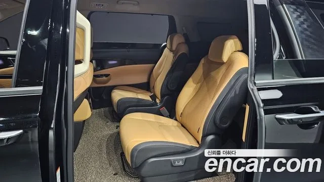 Kia Carnival 4th generation 2023 Черный из Кореи, фото 3