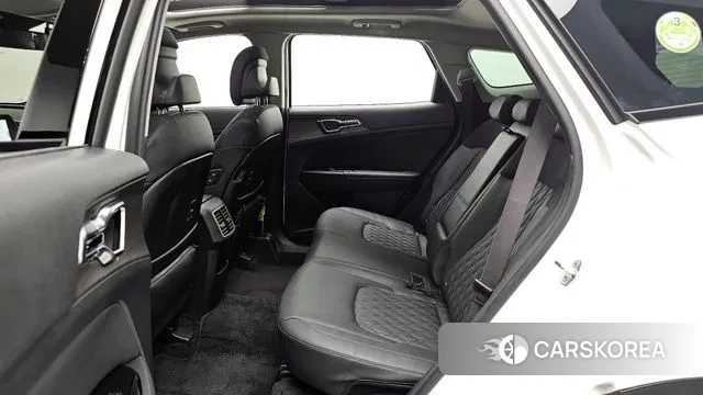 Kia Sportage 5th Generation 2022 Белый из Кореи, фото 3