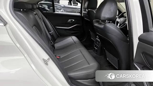 BMW 3 Series (G20) 2021 Белый из Кореи, фото 3