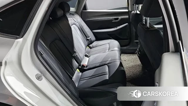 Hyundai Sonata D Edge Hybrid (DN8) 2024 Белый из Кореи, фото 3