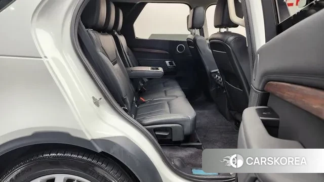 Land Rover Discovery 5 2020 Белый из Кореи, фото 3