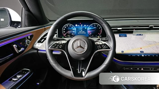 Mercedes-Benz E-Class W214 2024 Белый из Кореи, фото 3
