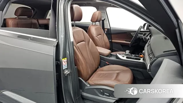 Audi Q7 (4M) 2019 Серый из Кореи, фото 3