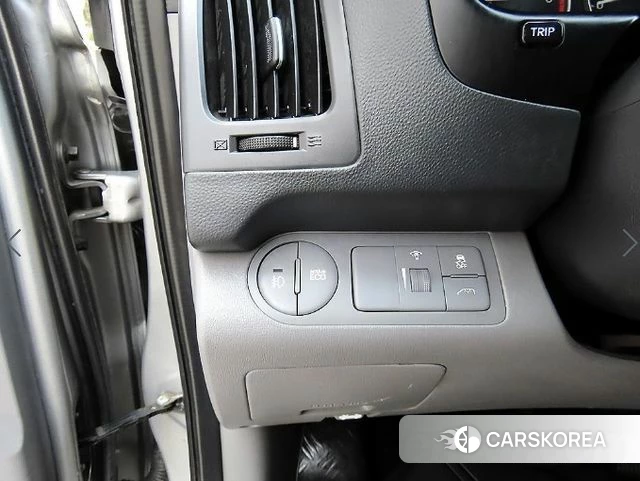 Hyundai The New Grand Starex 2019 Серебристо-серый из Кореи, фото 3