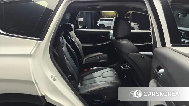 Hyundai The New Santa Fe 2023 Белый из Кореи, фото 3