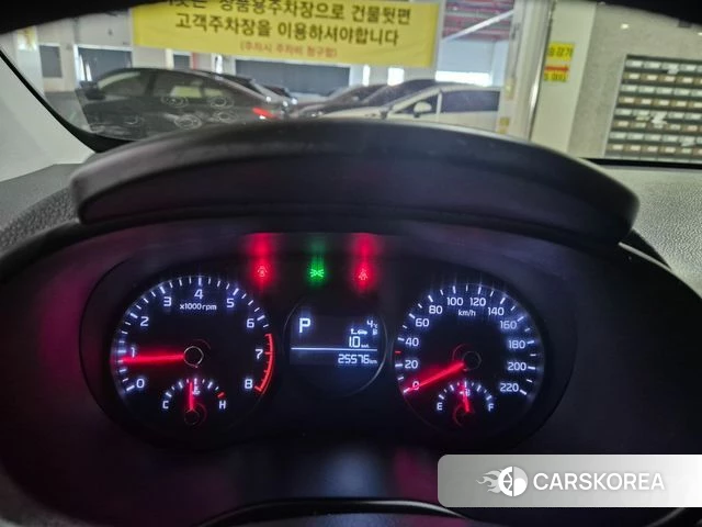 Kia Morning Urban (JA) 2023 Жемчужный цвет из Кореи, фото 3