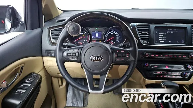 Kia The New Carnival id 2350228 из Кореи 3