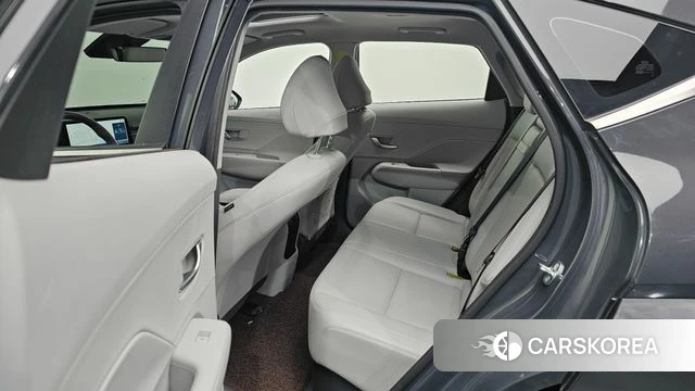 Hyundai Kona Hybrid (SX2) 2023 Серый из Кореи, фото 3