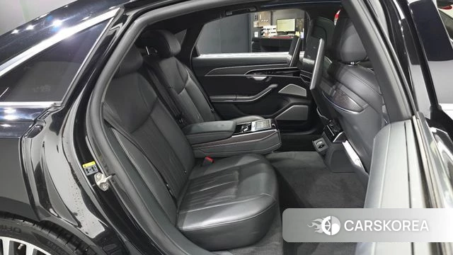 Audi A8 (D5) 2021 Черный из Кореи, фото 3