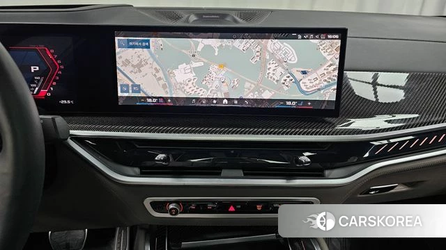 BMW X6M (G06) 2025 Белый из Кореи, фото 3