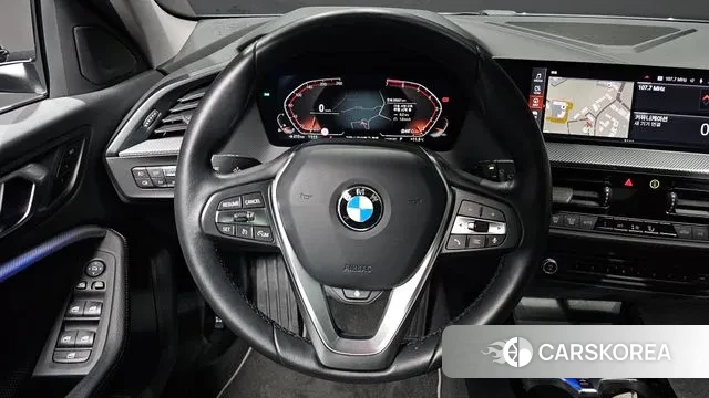 BMW 1 Series (F40) 2021 Серый из Кореи, фото 3