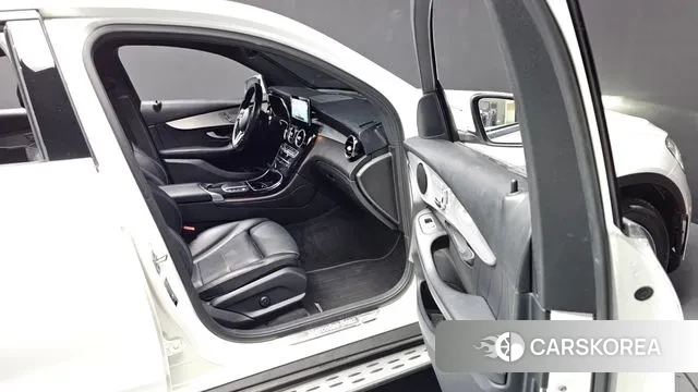 Mercedes-Benz GLC-Class X253 2021 Белый из Кореи, фото 3