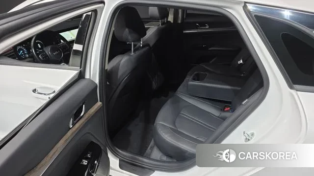 Kia K5 3rd generation 2022 Белый из Кореи, фото 3