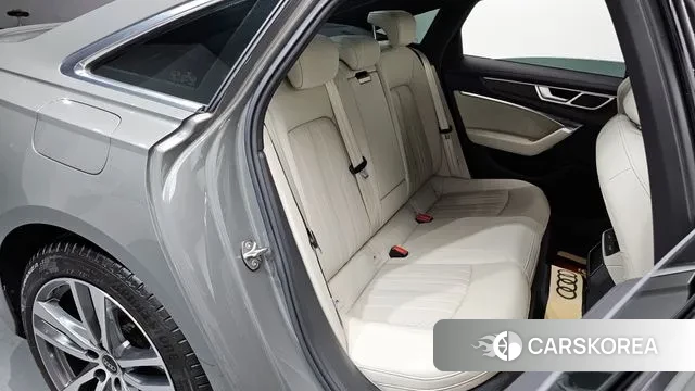 Audi A6 (C8) 2023 Серый из Кореи, фото 3