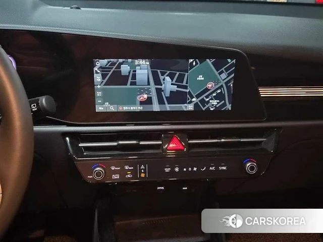 Kia Di Ol Nu Niro 2025 Серый из Кореи, фото 3