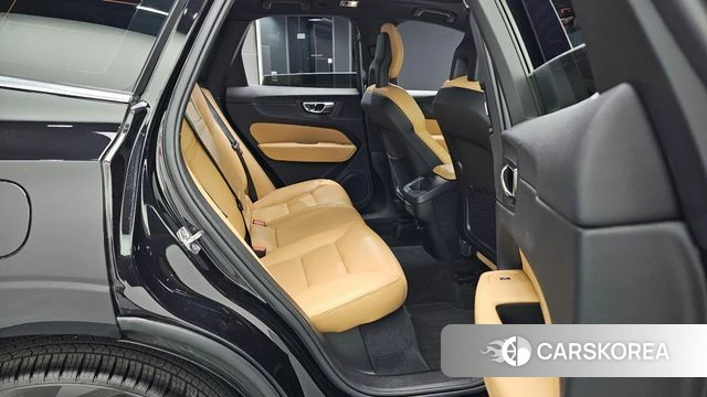 Volvo XC60 second Generation 2018 Черный из Кореи, фото 3