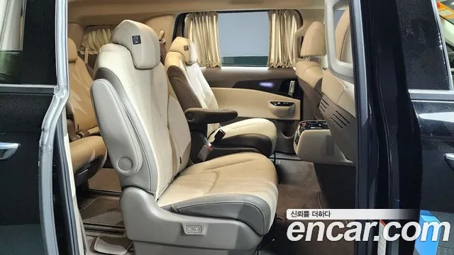 Kia Carnival 4th generation 2022 Черный из Кореи, фото 3