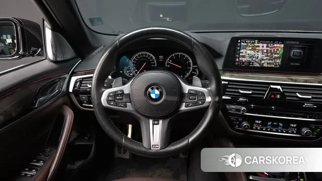BMW 5 Series (G30) 2018 Черный из Кореи, фото 3