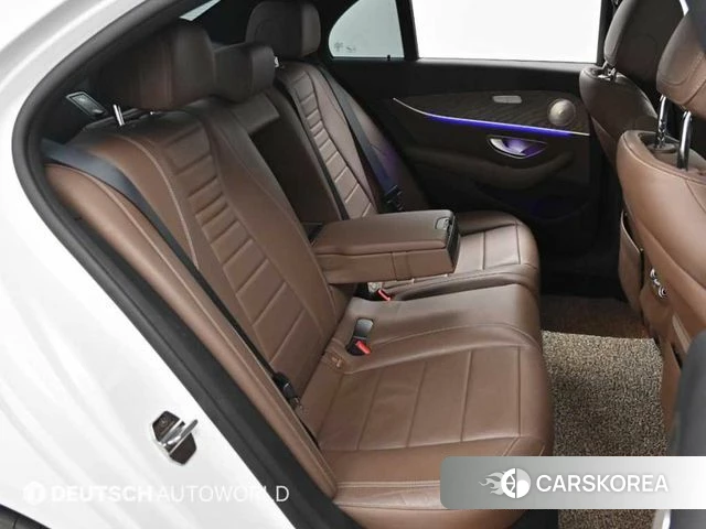 Mercedes-Benz E-Class W213 2020 Черный из Кореи, фото 3