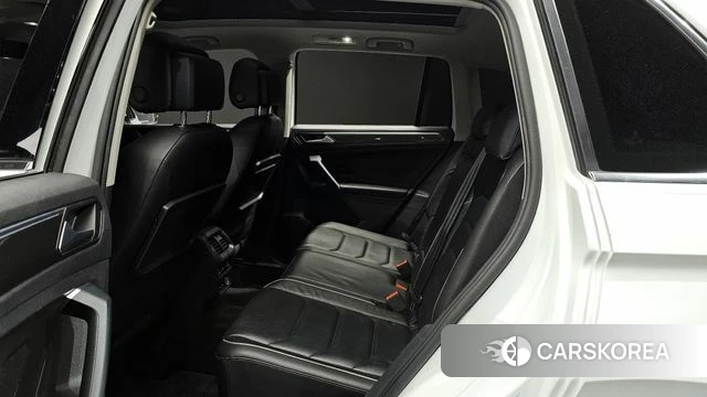 Volkswagen Tiguan second Generation 2020 Белый из Кореи, фото 3