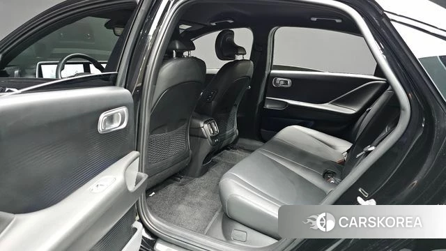 Hyundai Ionic 6 2023 Черный из Кореи, фото 3