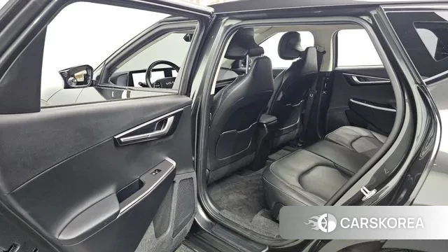 Kia EV6 2022 Серый из Кореи, фото 3