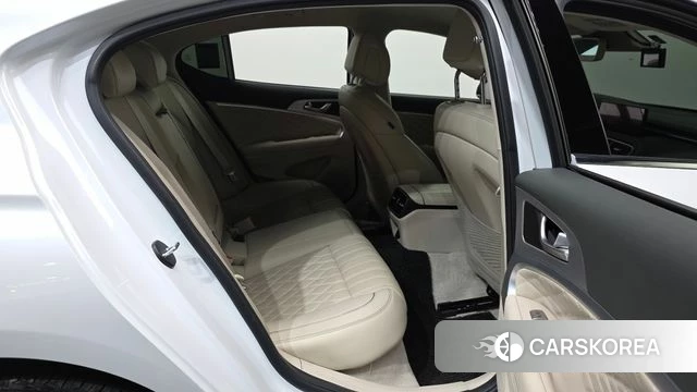 Genesis The New G70 2022 Белый из Кореи, фото 3