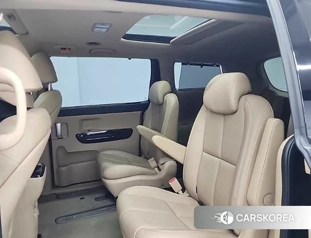 Kia The New Carnival 2018 Черный из Кореи, фото 3