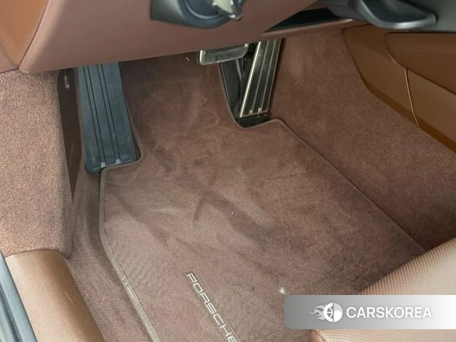 Porsche 911(992) 2024 Серебряный из Кореи, фото 3